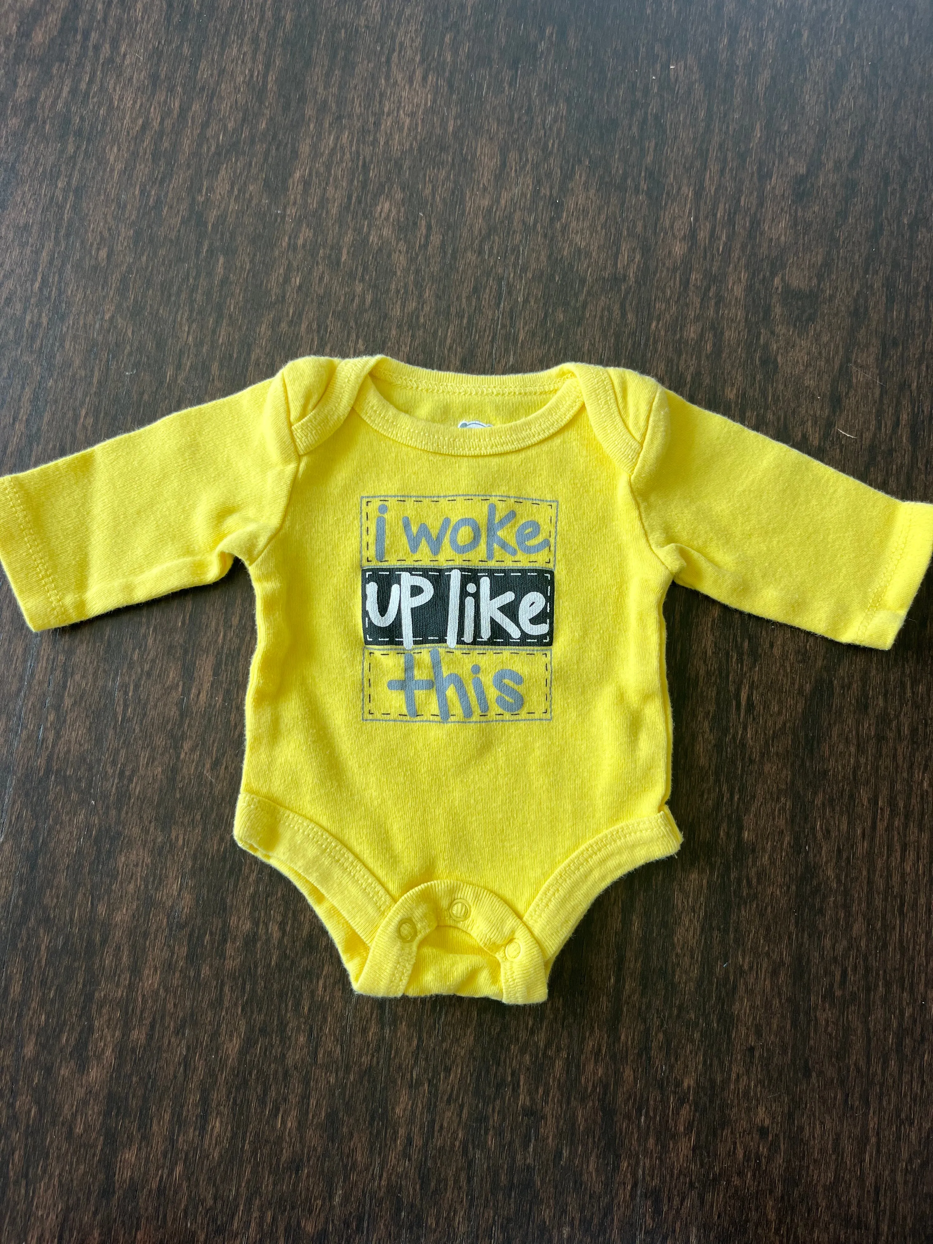 4 Pack PREEMIE Long Sleeved Onesies, Kids Newborn