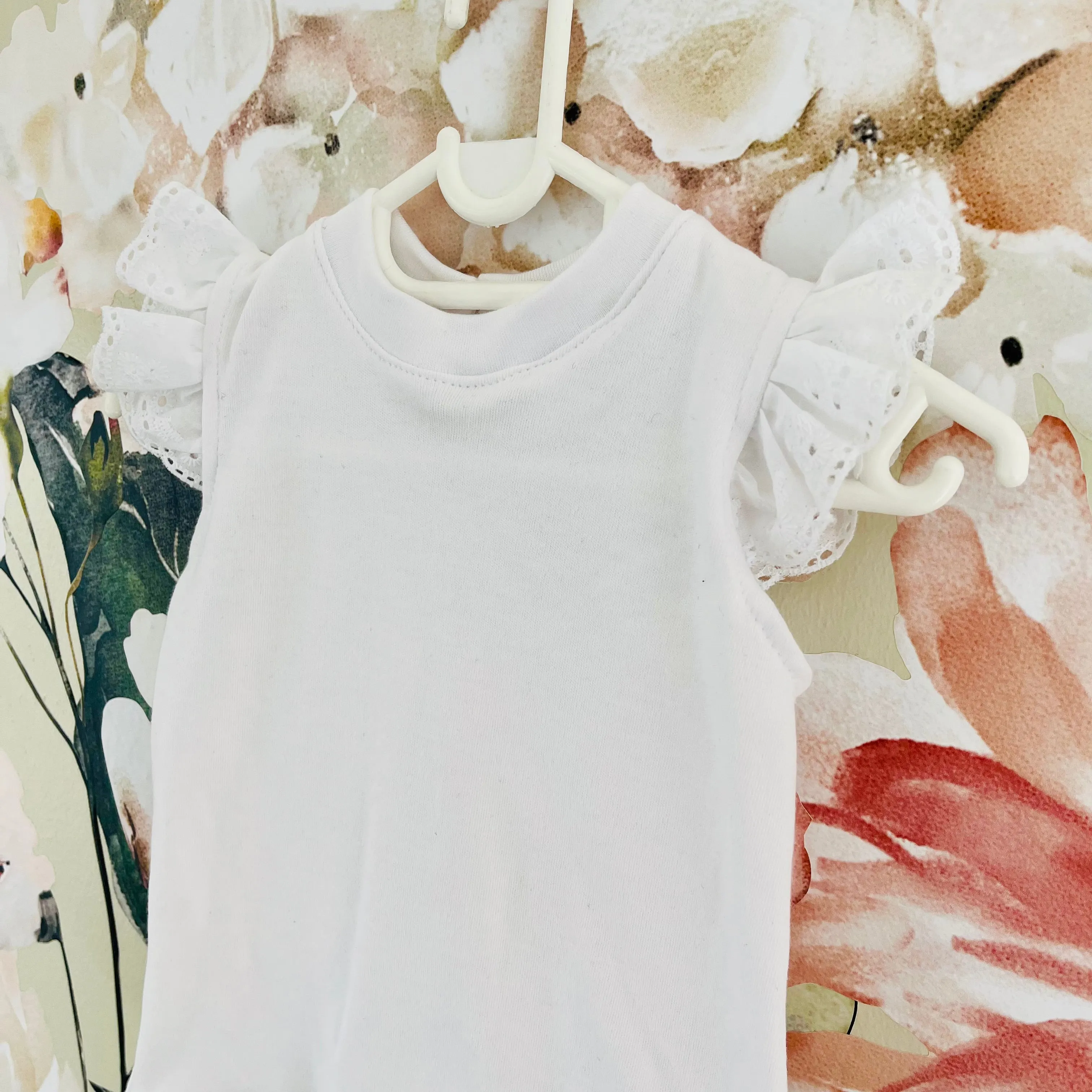 Anglaise Short Sleeve Frilly Onesie - White