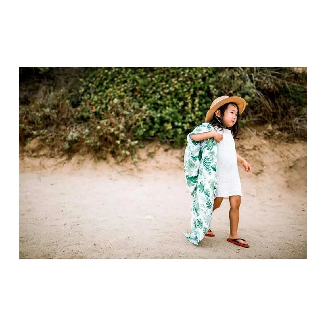 Cotton Muslin Swaddle – Tropical Leaf
