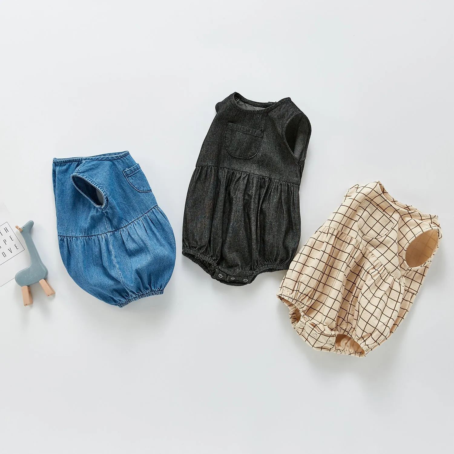 Summer Rompers Cute Pocket Strap Baby Rompers Fashion Jumpsuit