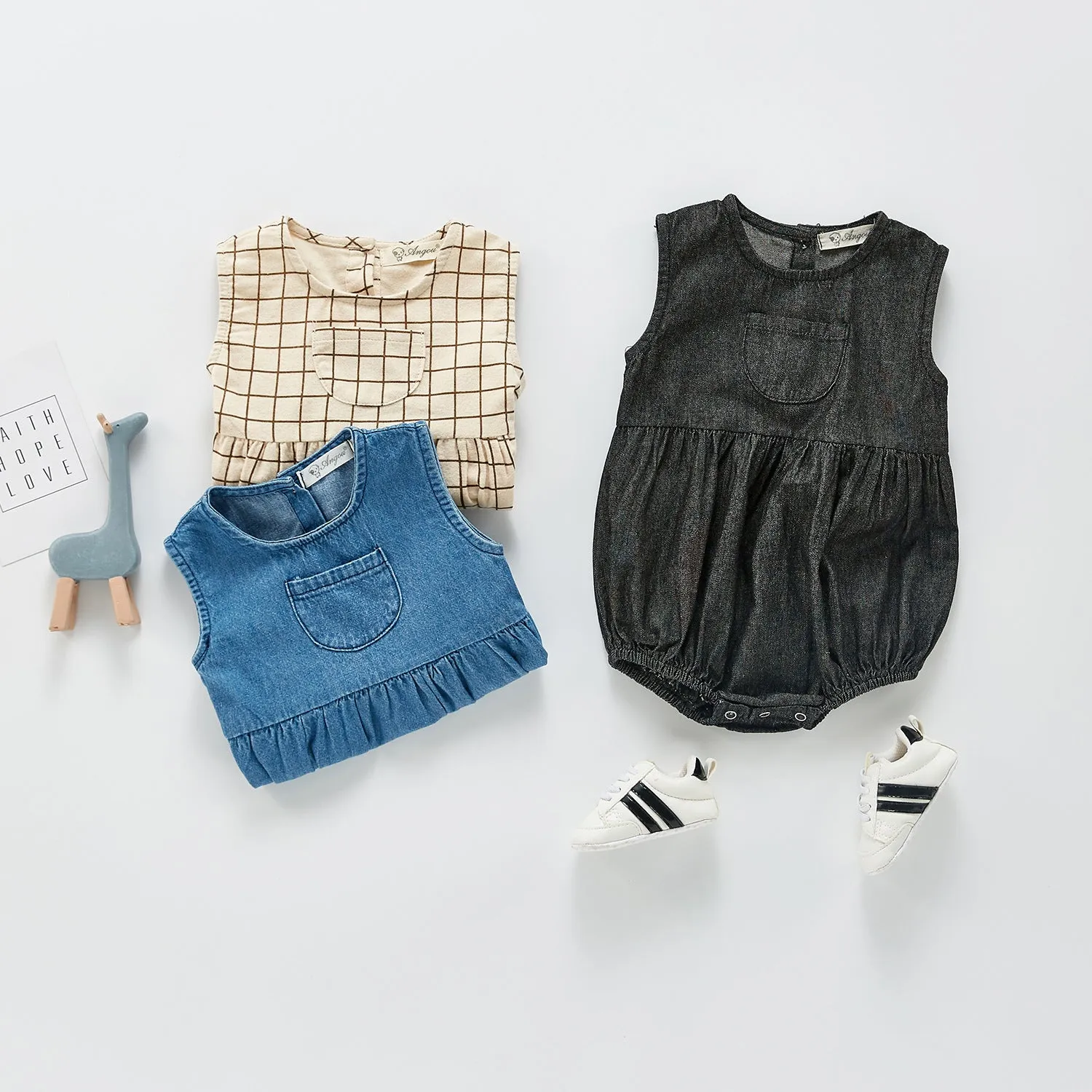 Summer Rompers Cute Pocket Strap Baby Rompers Fashion Jumpsuit