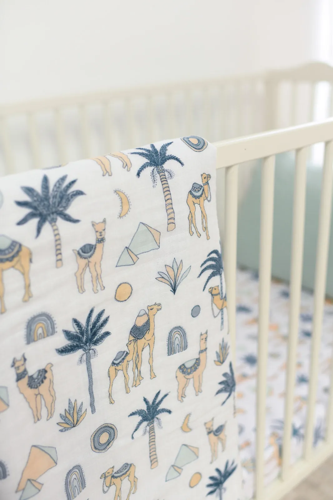 Zahara Azul Muslin Cot Blanket