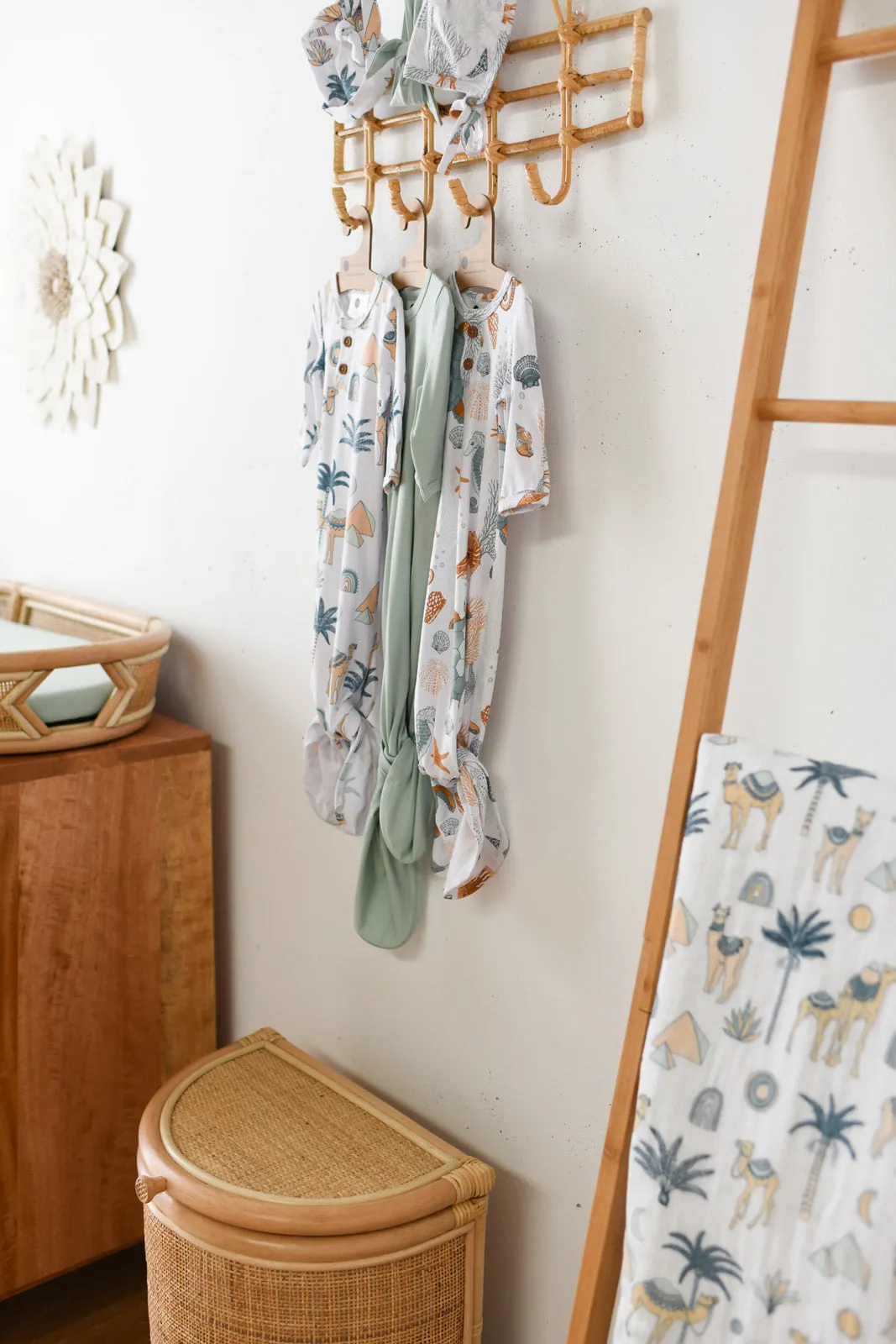 Zahara Azul Muslin Cot Blanket